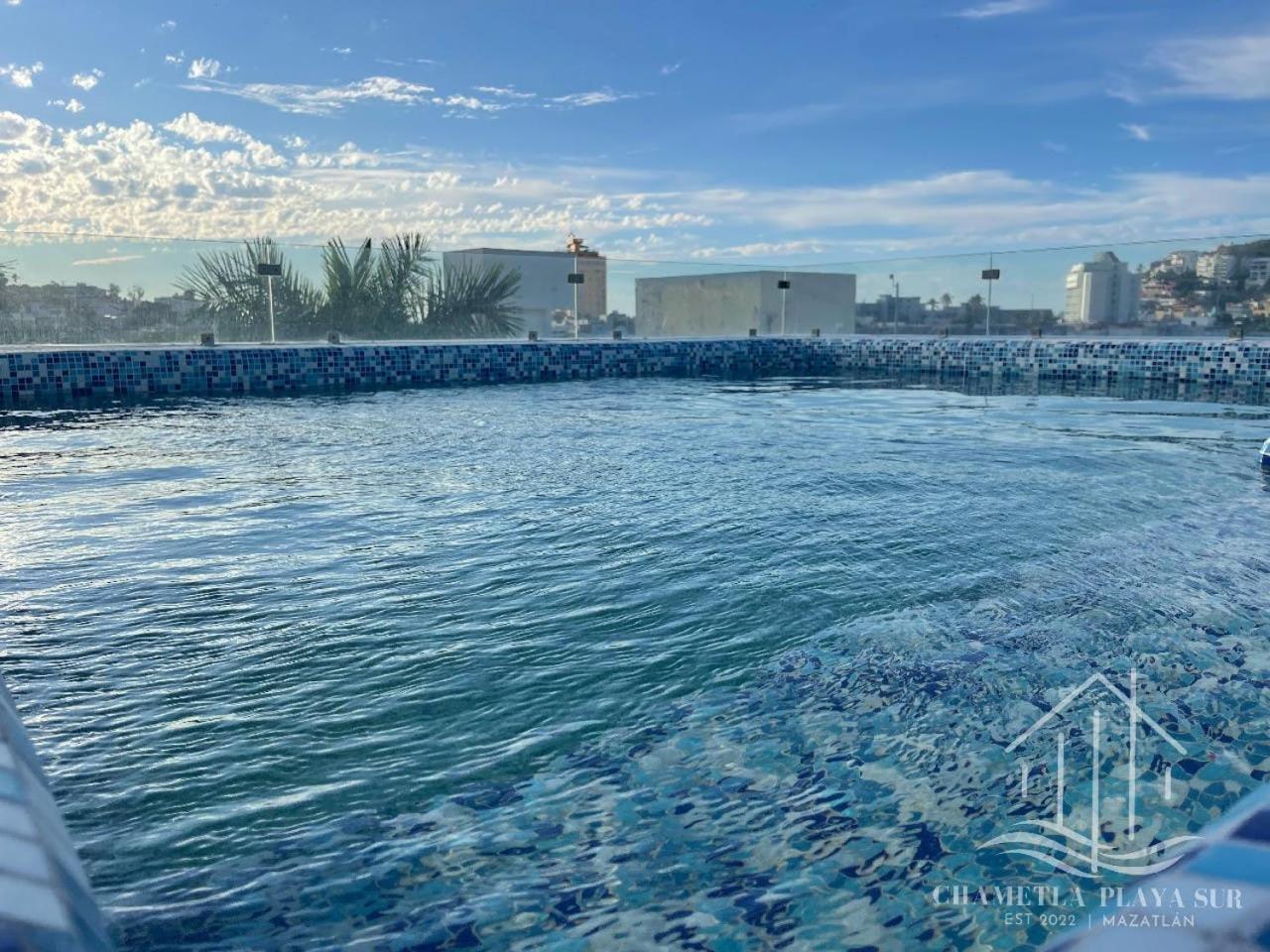 New & Modern, 5 Star Area, Walk 2 Beach, Pool, Views, King Bed มาซาตลัน ภายนอก รูปภาพ